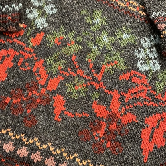 Vintage Colourful Knit Sweater - Picture 7 of 9